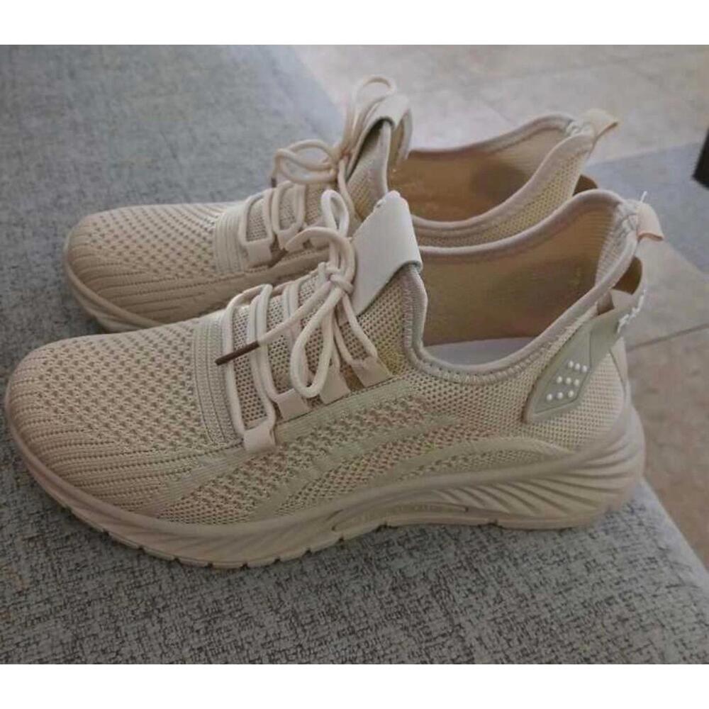 Women sneakers